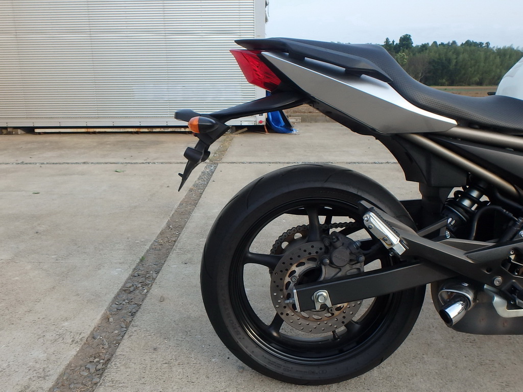 Купить мотоцикл Yamaha XJ6N 2009 фото 17